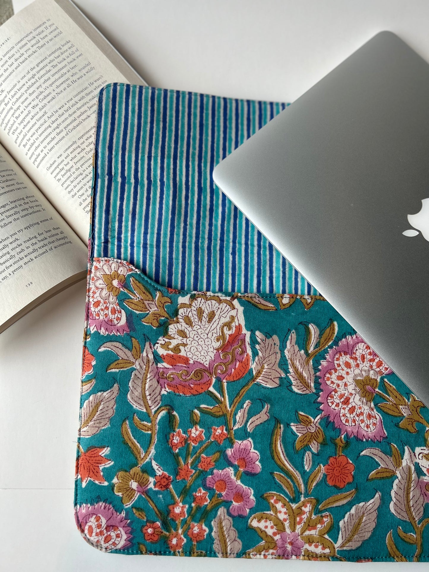 Printed MacBook sleeve/ cover