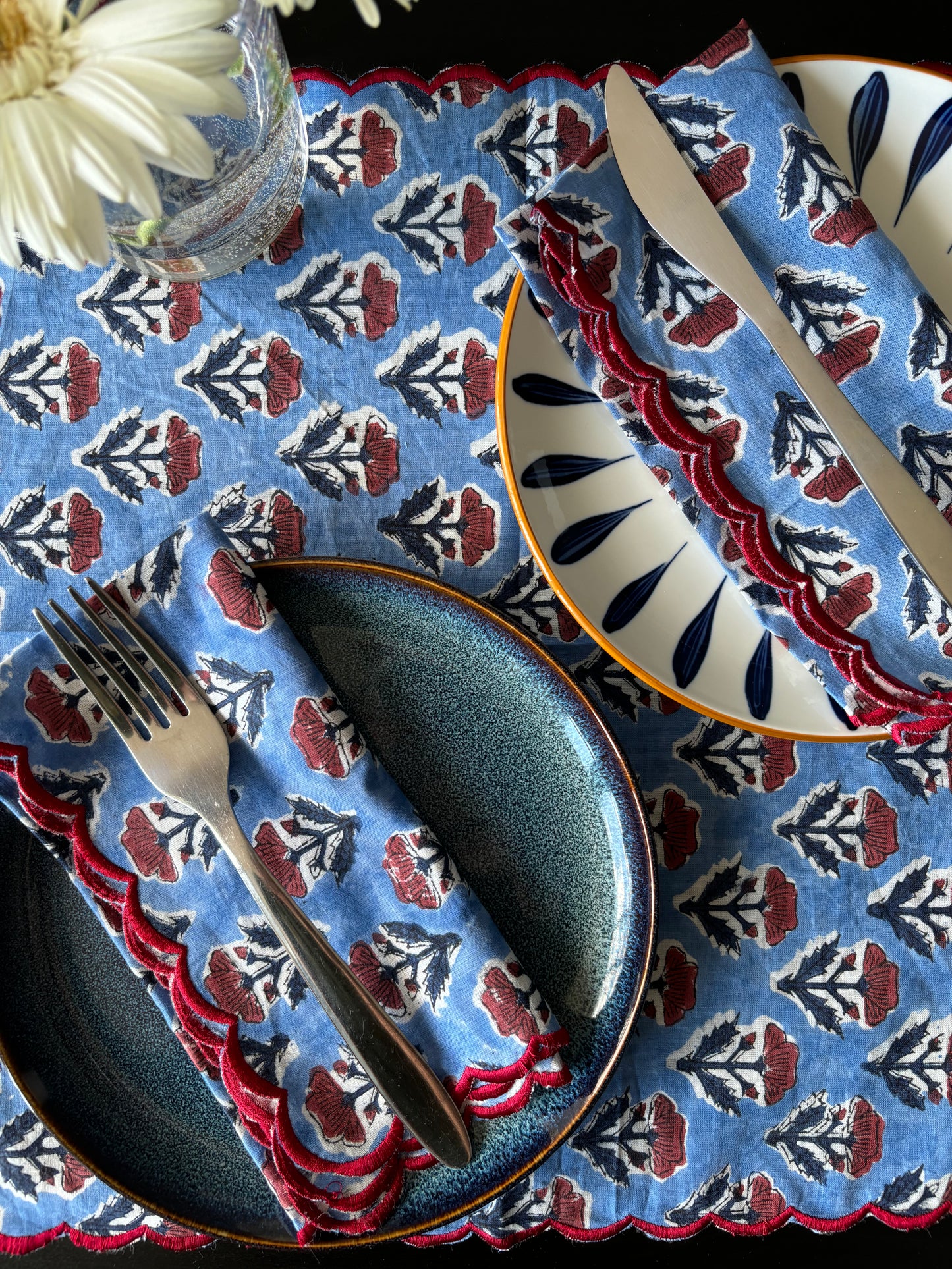 Blue and Red Scalloped Edge Table Napkin