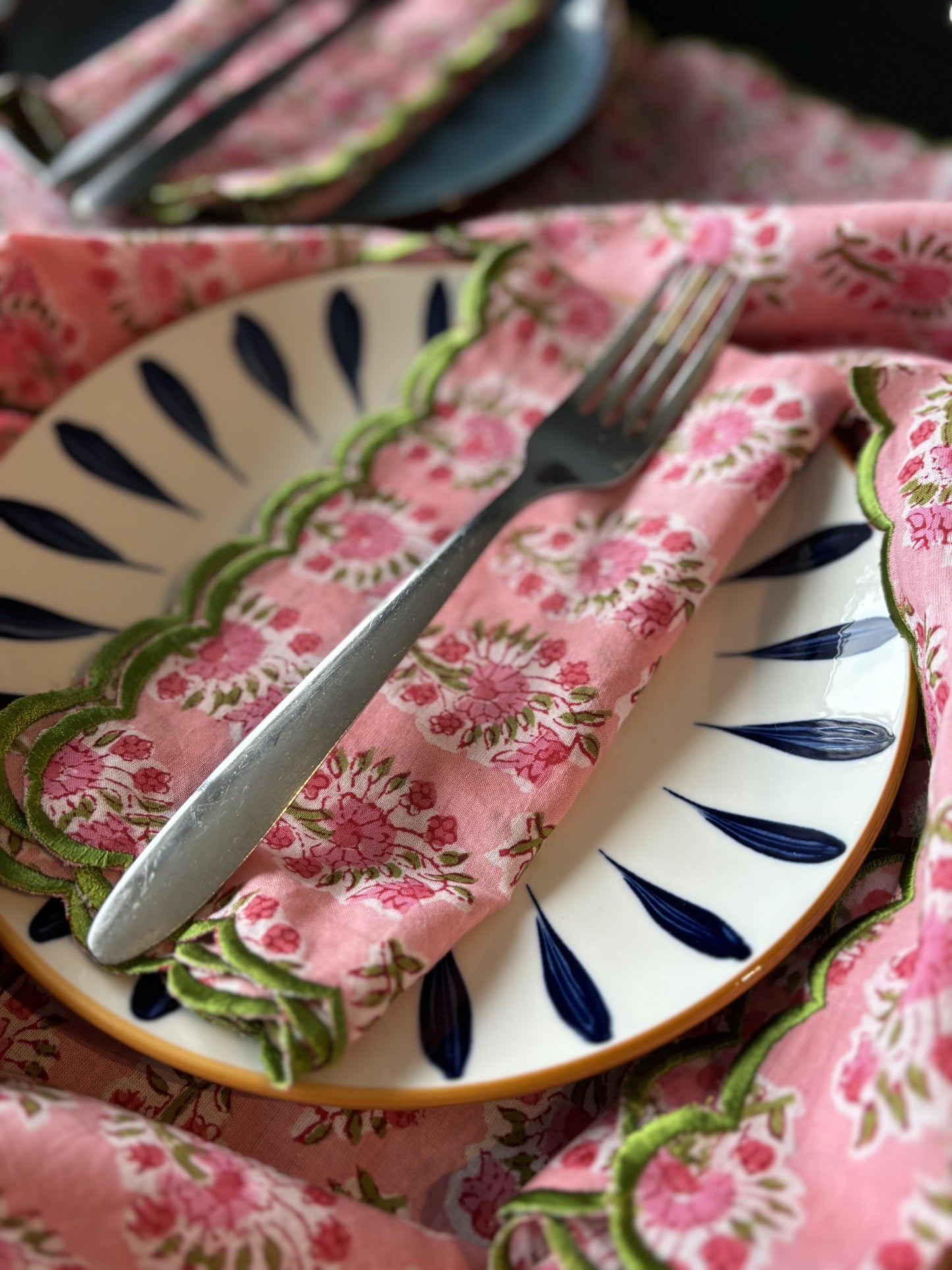 Pink and Green Scalloped Edge Table Napkin