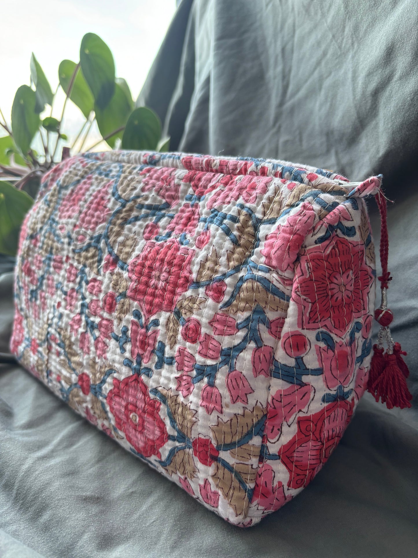 Rose Garden Makeup Bag