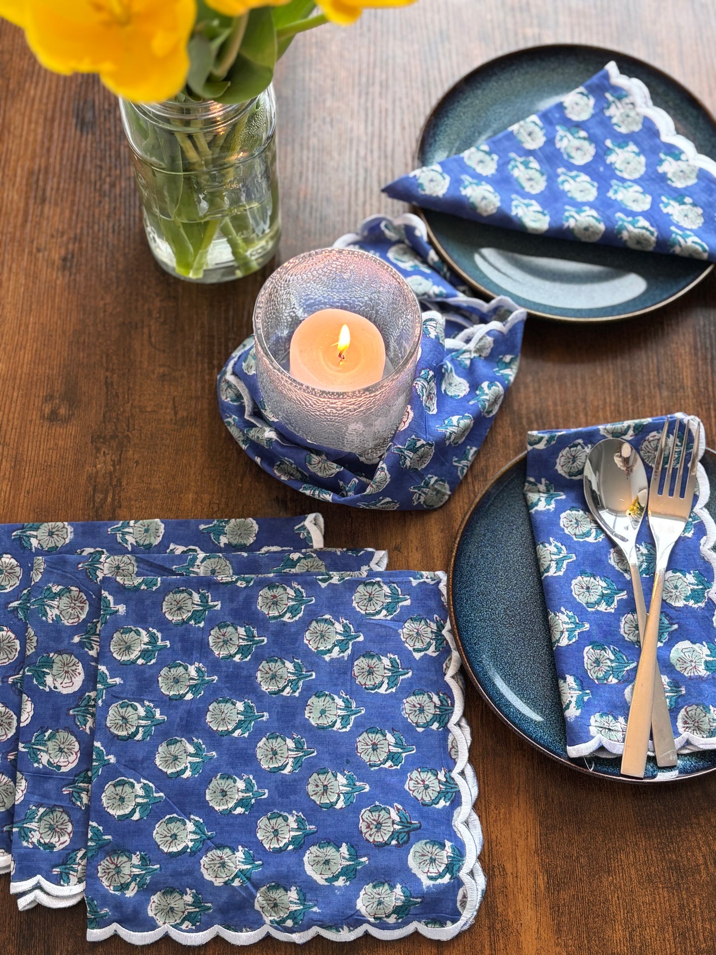 Scalloped-edged Napkins (Indigo)
