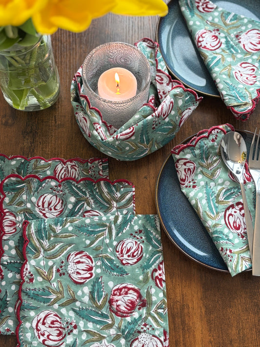 Scalloped-edged Napkins (Teal & Pink)
